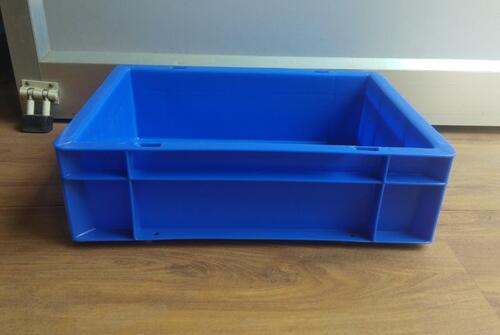 चेन्नई में औद्योगिक प्लास्टिक क्रेट्स Crate 400x300x120 Mm