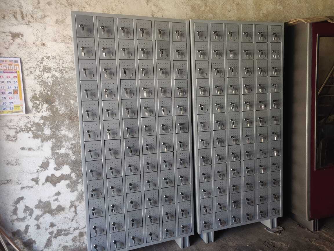 96 Door Mobile Phone Locker - Color: Customized