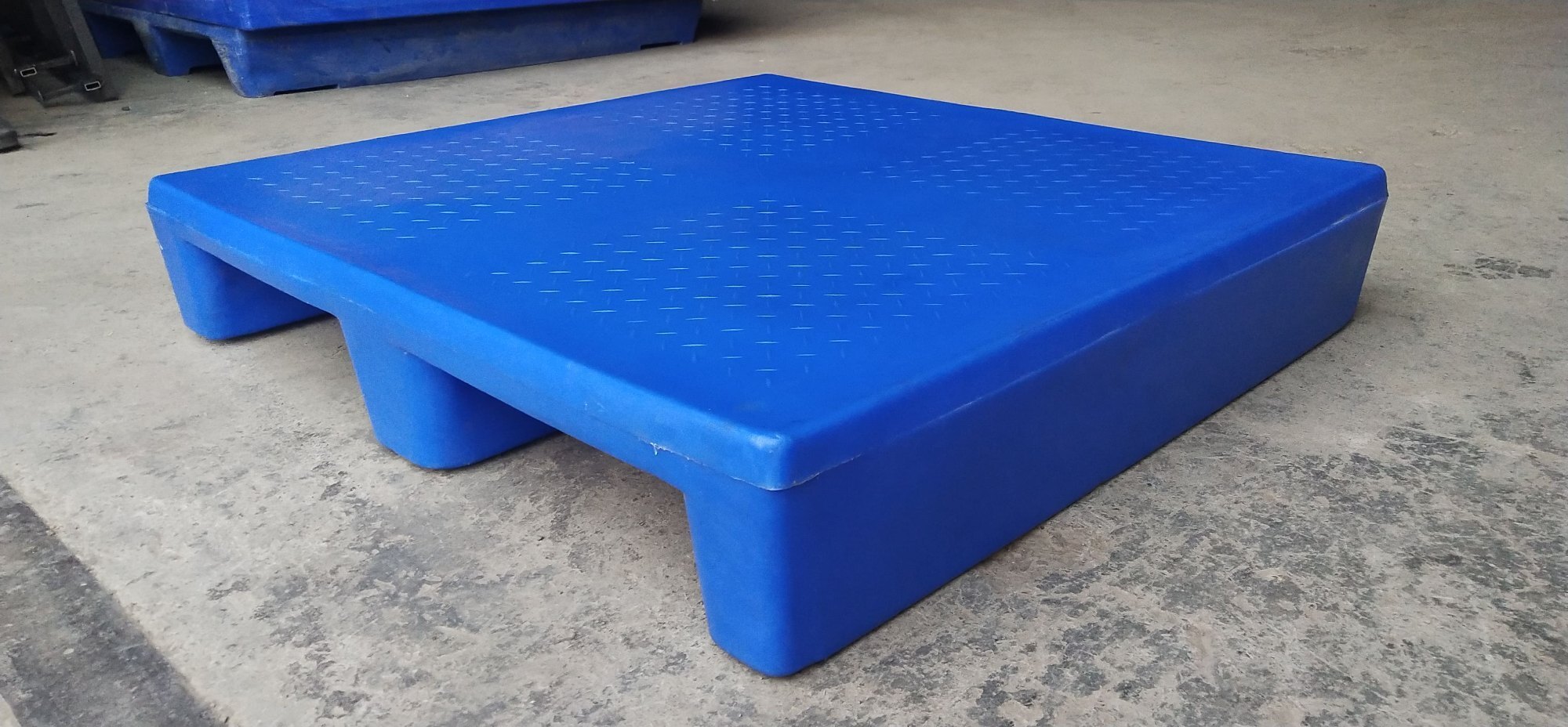 Blue Plastic Pallets - Plastic Type: Lldpe