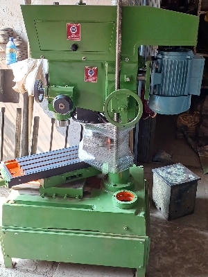 40Mm Milling Cum Drilling Cum Tapping Machine Machine - Color: Green