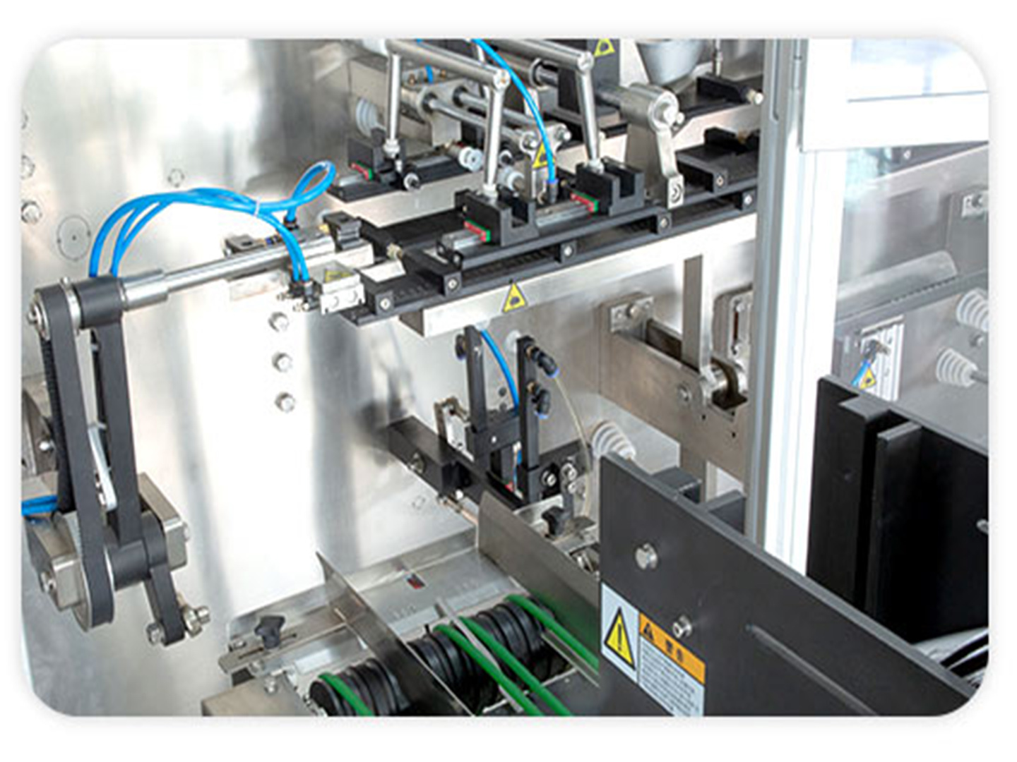 Horizontal Premade Bag Packing Machine Premade Doypack Ready Pouch Packing Machine For Food Candy Beverage - Automatic Grade: Automatic