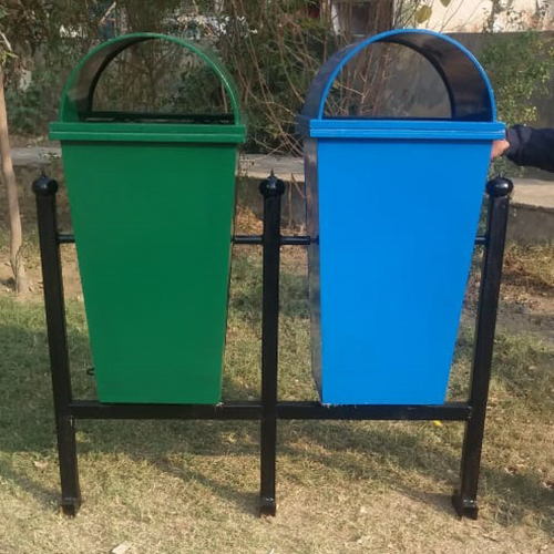 Plastic Dustbin With Ms Stand - Application: Commercial