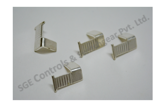 Mcb L-clamp - Brass Material, 1mm-1.20mm Thickness | Silver Color, Rated Voltage 32 Ampere, Type B & C Classification, Corrosion Resistant
