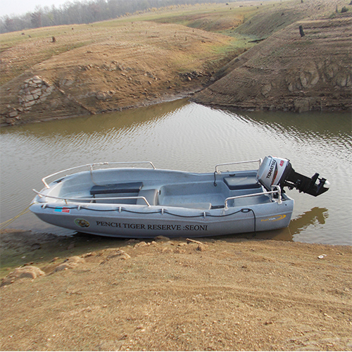 450 Polyethylene/Secu 15/ Pe Boat / Hdpe/ Life Boat/ Rescue Boat/ Motor Boat/ Speed Boat/ 8 To 10 Seater Boat/ 8 To 10 People Boat/ 8 To 10 Person Boat/ 8 To 10 Passenger Boat - Engine Type: Outboard