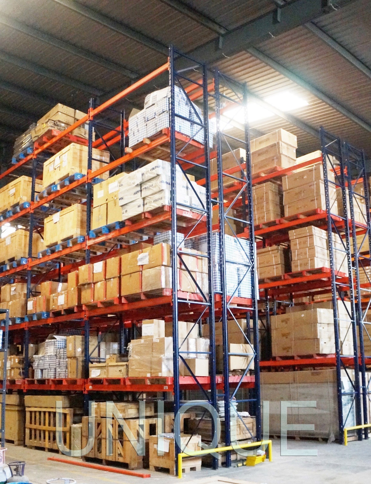 Selective Pallet Racking System - Steel, 10-30 Ft Height, Orange | 1000-5000 Lbs Load Capacity, Bolt-on Assembly, Multi Tier Design