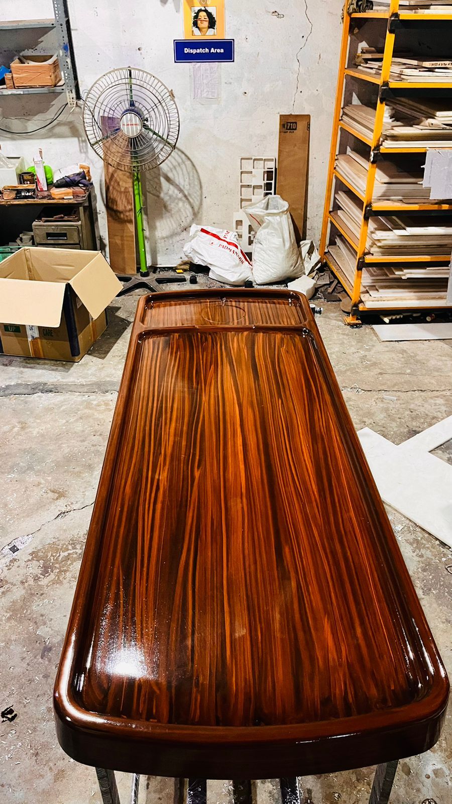 Frp Massage Table With Steel Stand (Gbi-ms02) - Color: Brown Wooden Paint