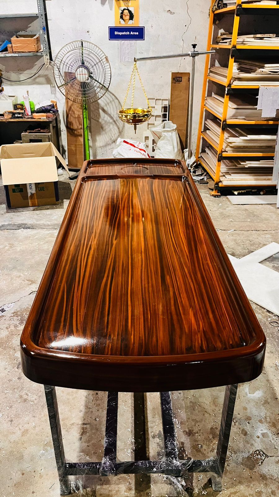 Frp Massage Table With Steel Stand (Gbi-ms02) - Color: Brown Wooden Paint