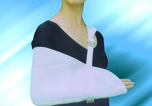 आर्म स्लिंग प्रीमियम