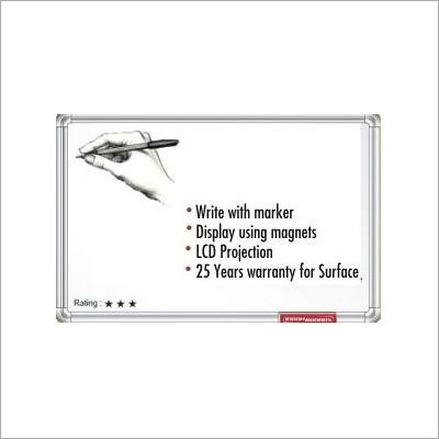 सफेद सिरेमिक लेखन बोर्ड