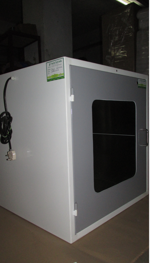 Clean Room Static Pass Box Application: Hospital