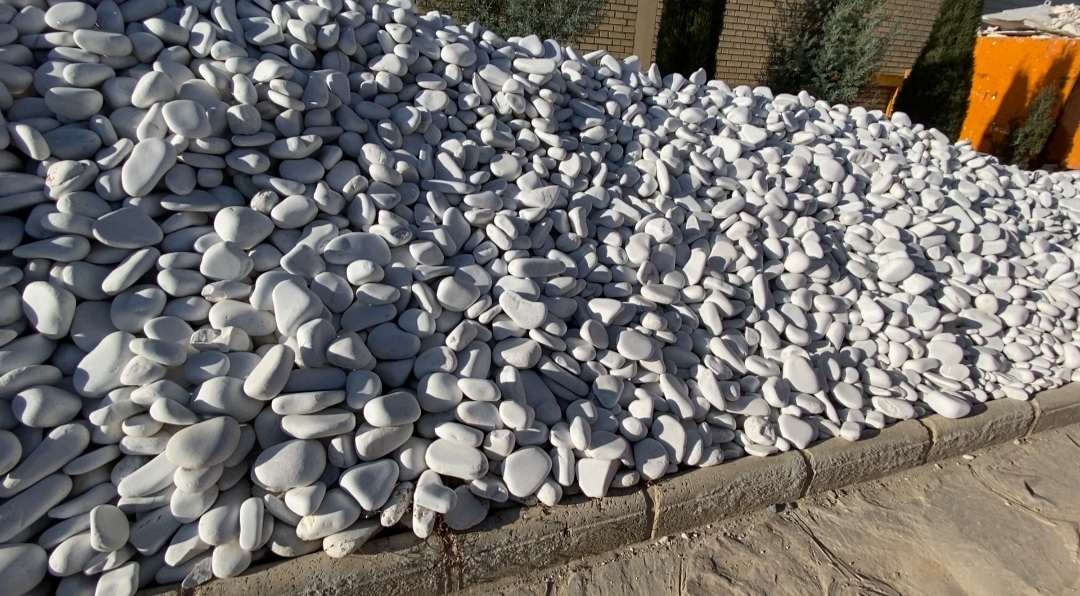 Pebble Stone By Shree Ram Impex