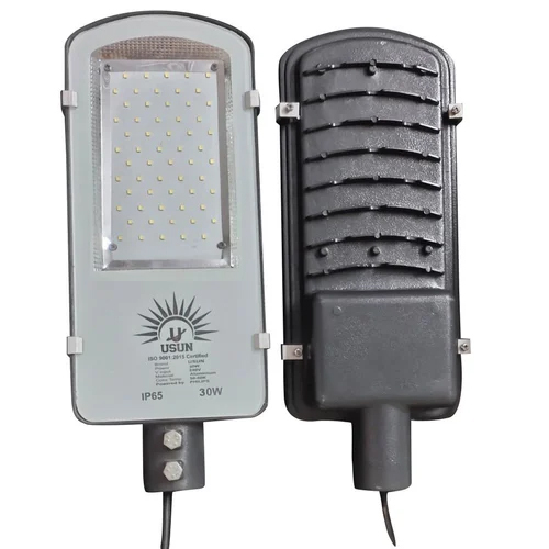 35 W Ac Led Street Light - Color: Grey