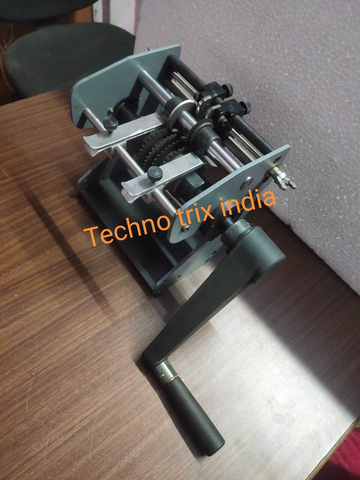 Manual Big Resistor Cutting Bending Machine (Horizontal Type)