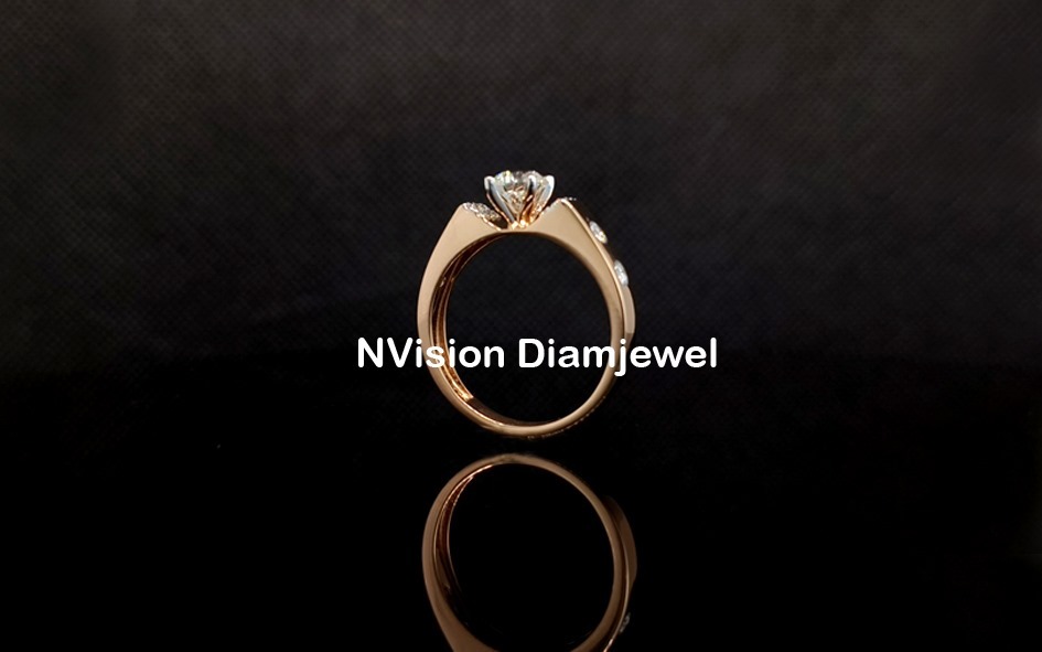 Natural Diamond Solitaire Nestled Ring Diamond Clarity: Vs1