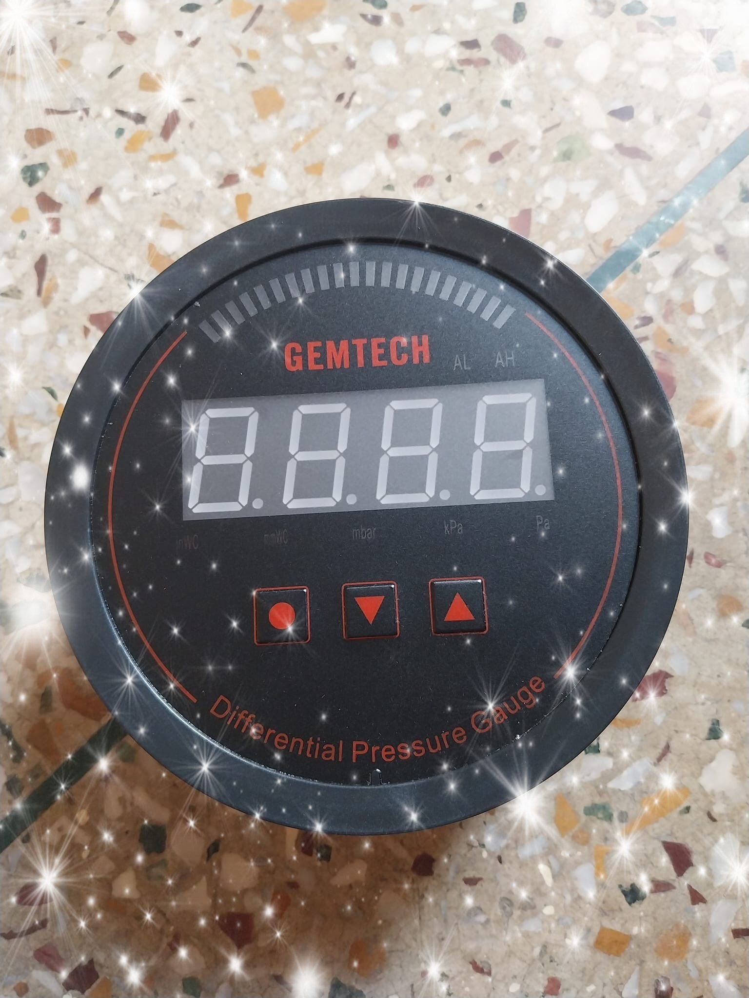 Gemtech Series 3000 Digital Pressure Gauge Range 30-0-30 Pascal