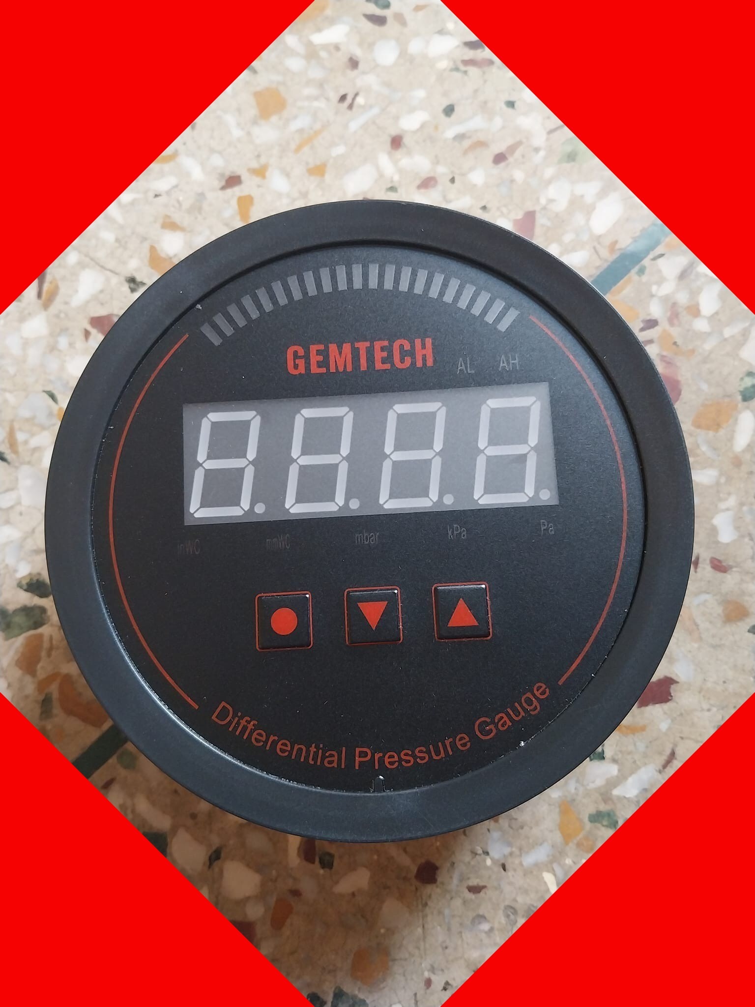 Gemtech Series 3000 Digital Pressure Gauge Range 30-0-30 Pascal