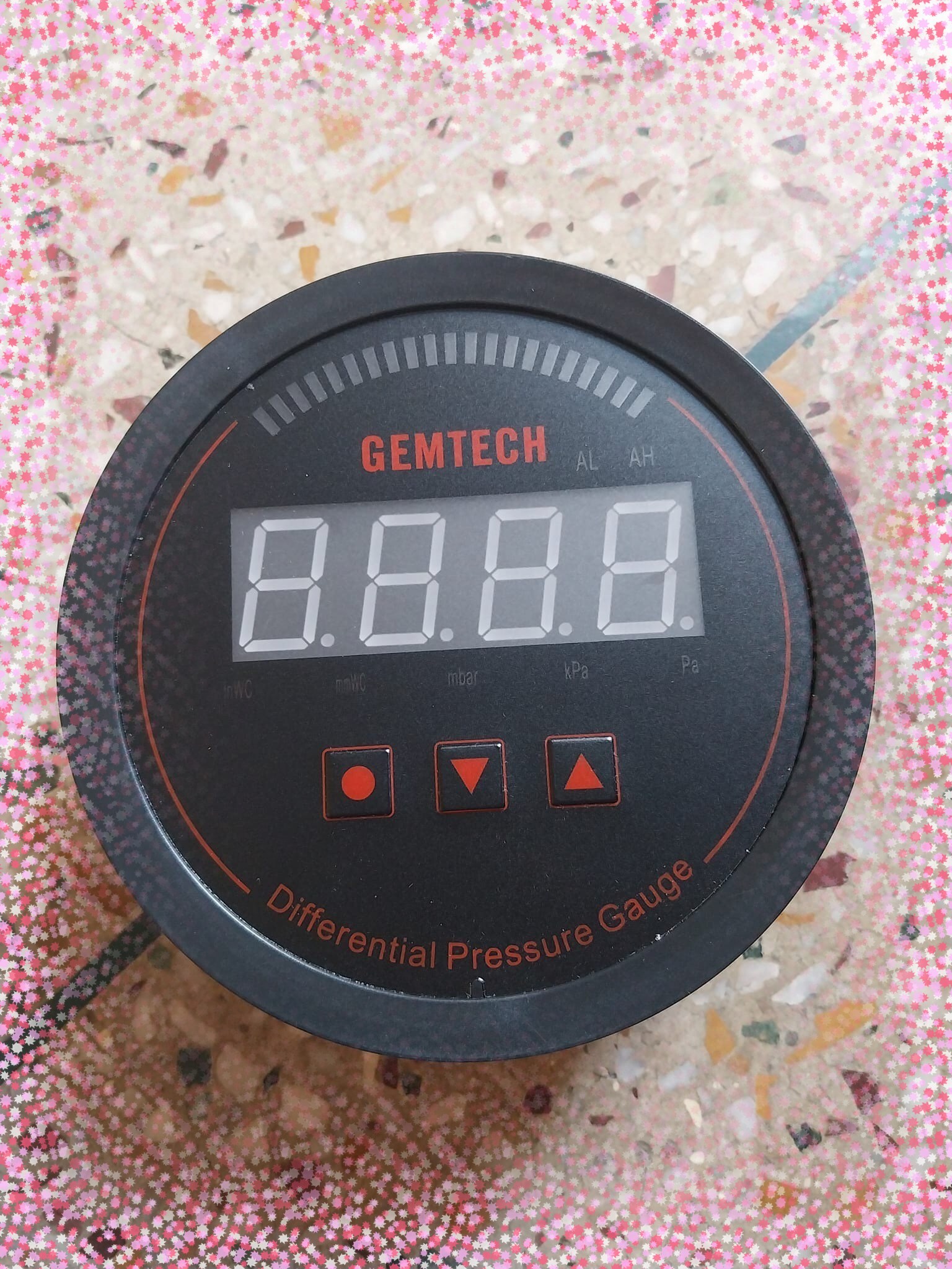 Gemtech Series 3000 Digital Pressure Gauge Range 30-0-30 Pascal