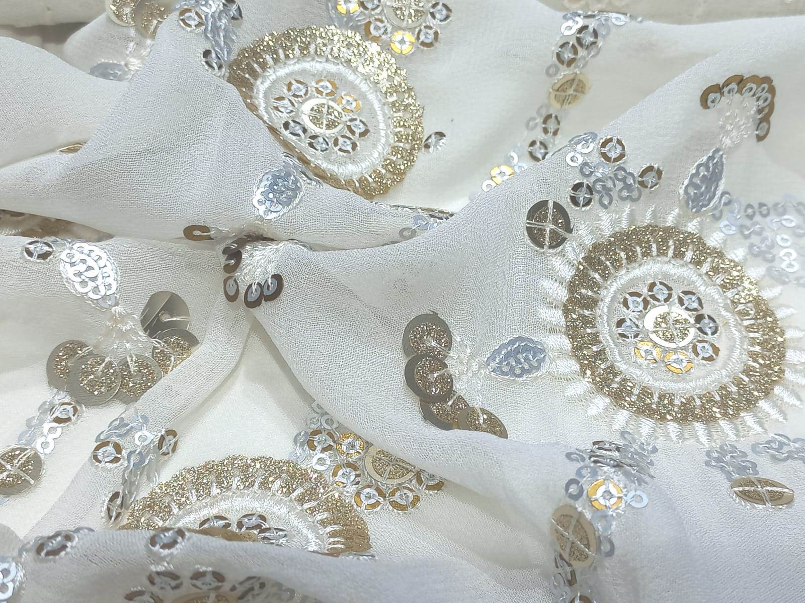 Sequin Fabric For Ladies Garment Online - Attributes: Washable