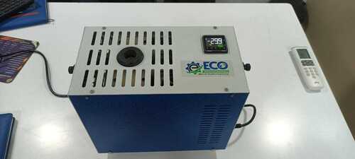 DRY BLOCK CALIBRATOR - Temperature Range: -30 to +100 °C, Control Accuracy: ±0.05 °C | Features: Precise Control, Thermal Stability, Easy Use