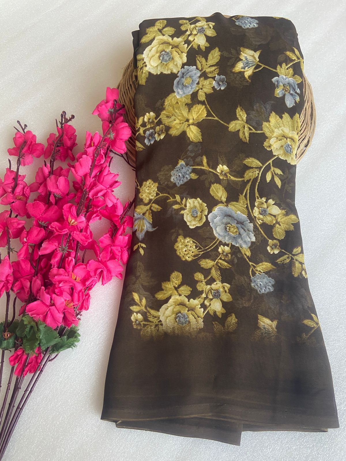 Georgette Printed Saree - 100% Polyester, 5.5 Yards, Black Floral Design | Traditional Indian Attire For Formal Events And Festive Wear