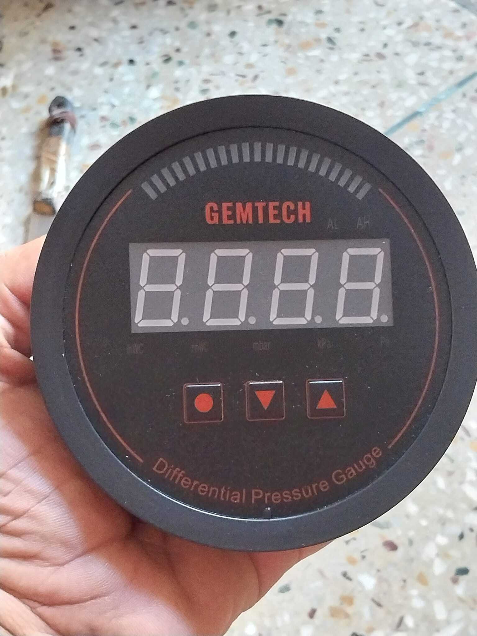 Gemtech Series 3000 Digital Pressure Gauge Range 0 To 2500 Pac