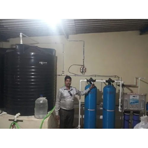 Semi Automatic 1000 Lph Industrial Reverse Osmosis Plant