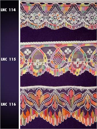 सजावटी लेस