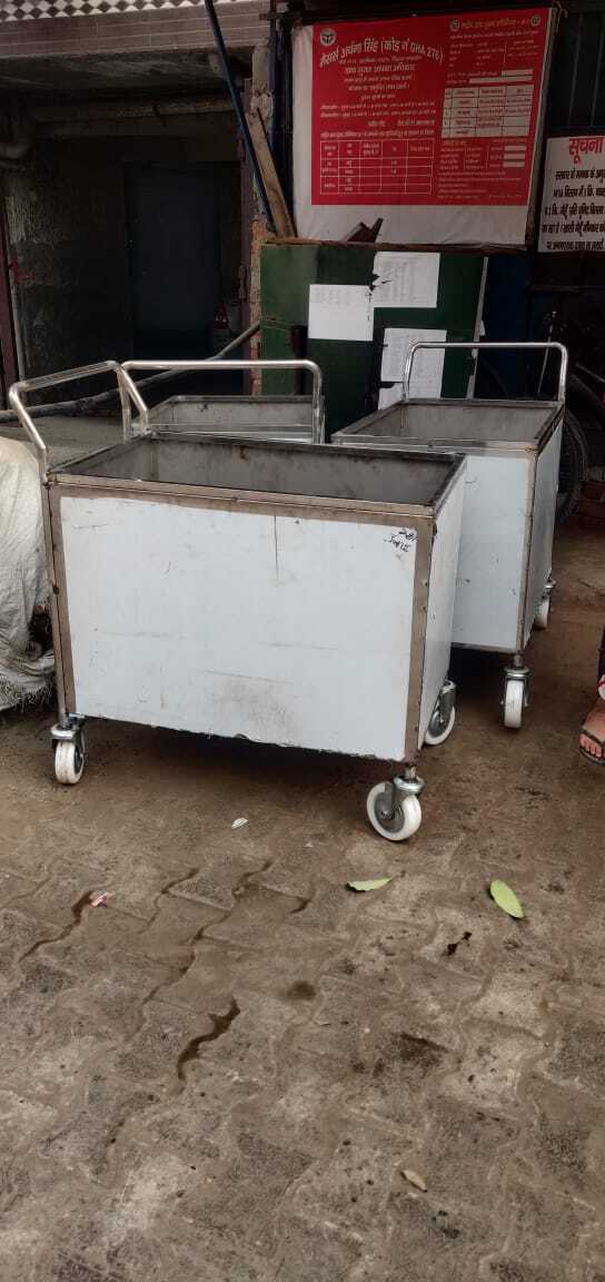 Ss Platform Trolley - Material: Iron