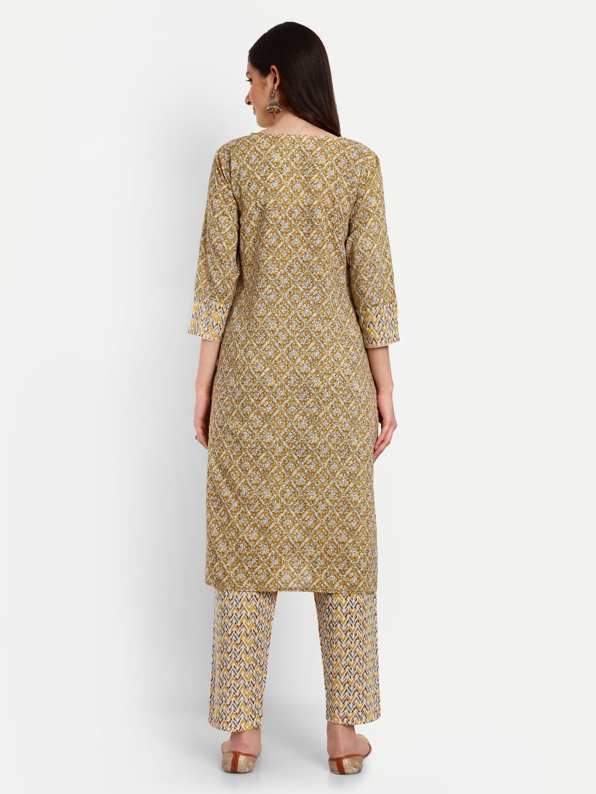 Yellow Kurti Pant Set With Dupatta - Decoration Material: Sequins