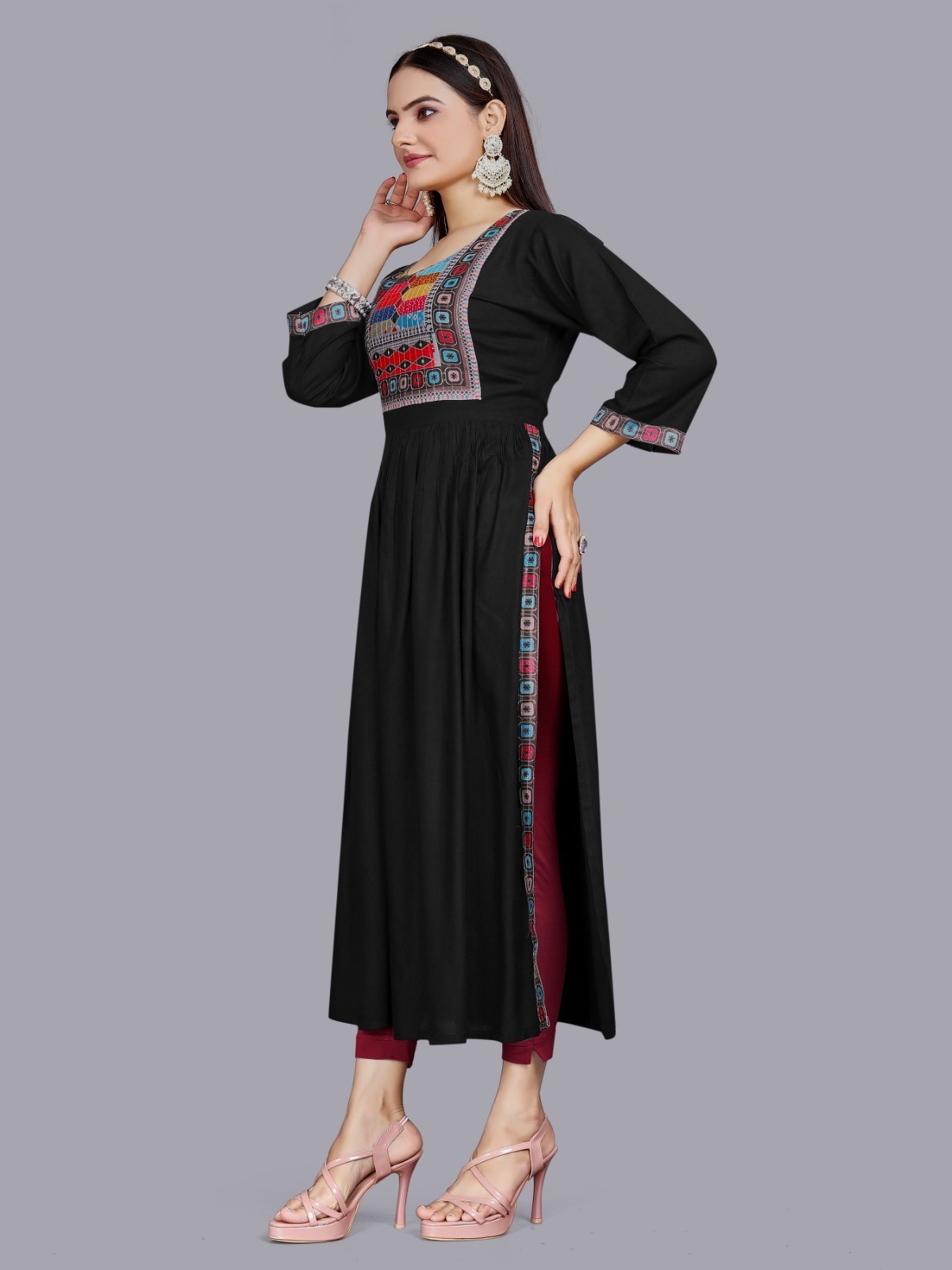 Nayra Cut Kurti