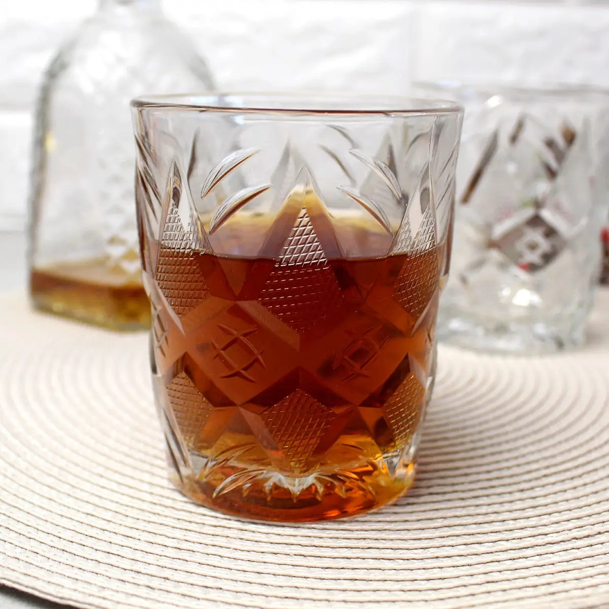 Smartserve Status Imported Whiskey Glass Set 385ml - Color: Transparent