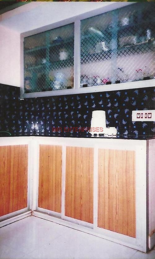 सुरुचिपूर्ण मॉड्यूलर किचन