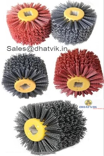Carbon Steel Bristle Roller Brush - Color: Silver