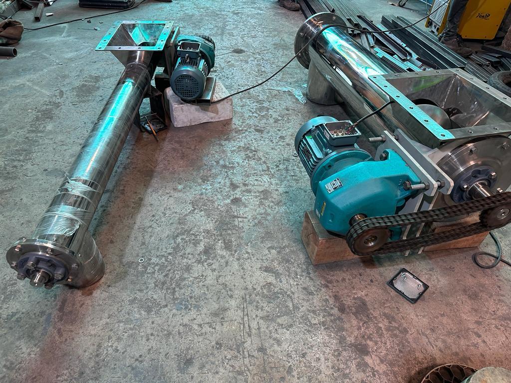 Screw Conveyor System