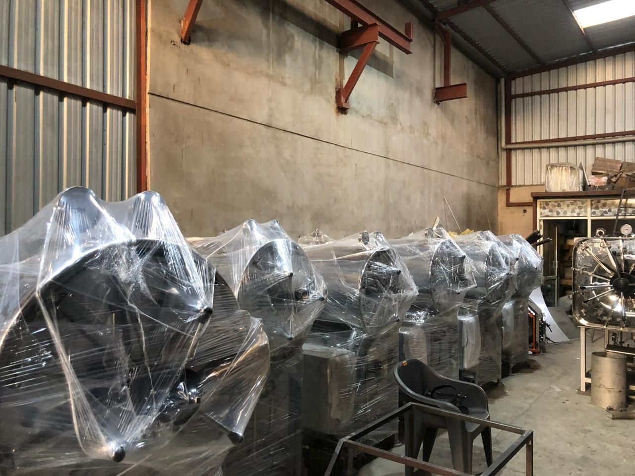 Horizontal Cylindrical Autoclave Chamber Size: As Per User Requirement With Customization