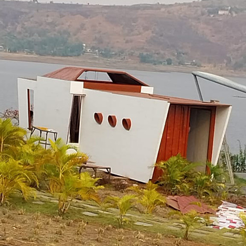 उपलब्धता के अनुसार पोर्टेबल रिज़ॉर्ट रूम