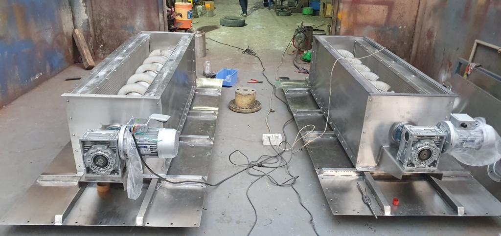 Ribbon Blender - Automatic Grade: Semi-automatic