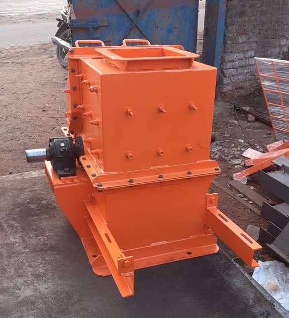 Ms Coal Crusher - Mild Steel 500-600 Kg/hour Capacity | Semi-automatic Electric Drive Color Coated