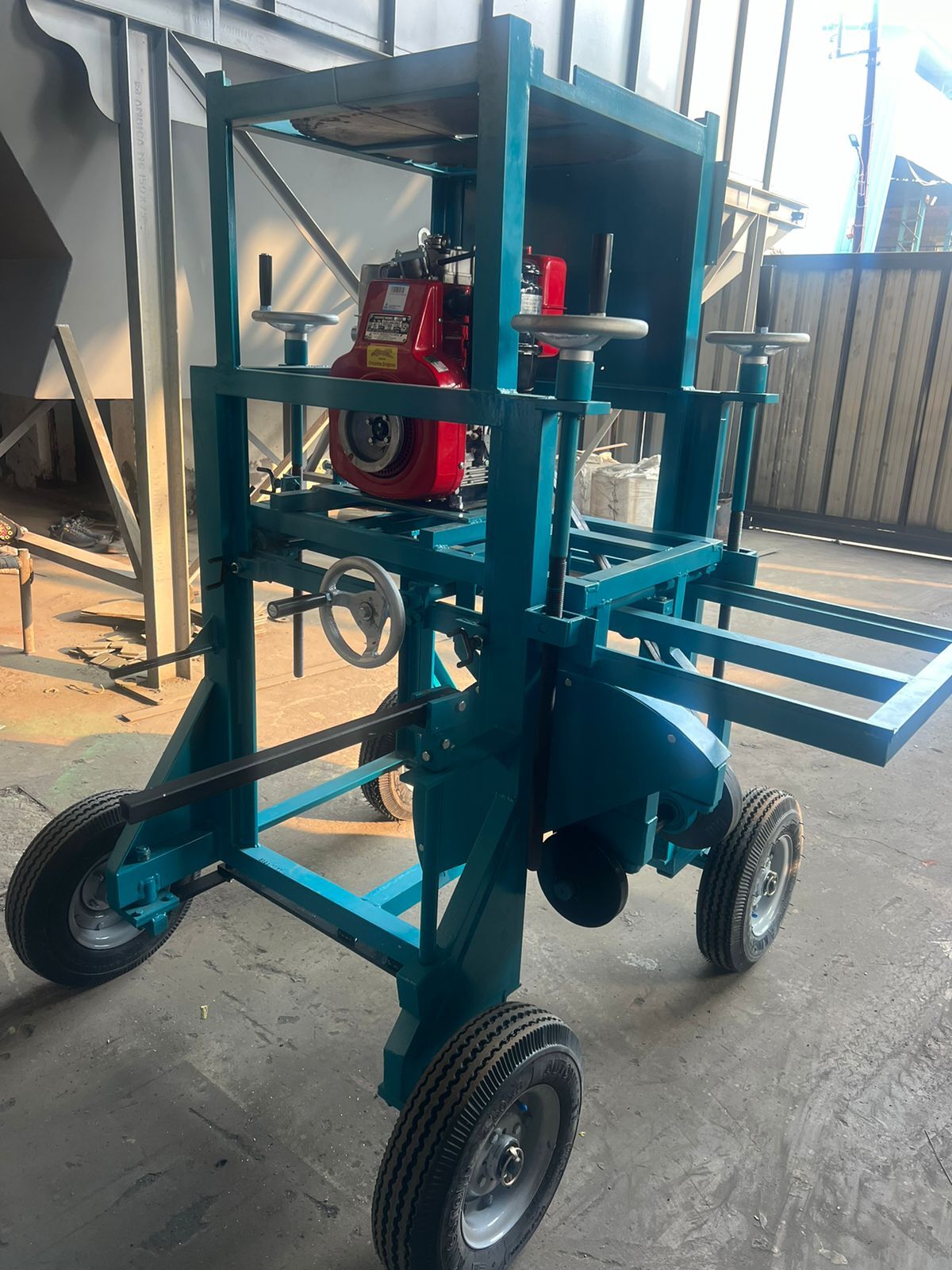 Kerb Cutter Machine - Automatic Grade: Automatic