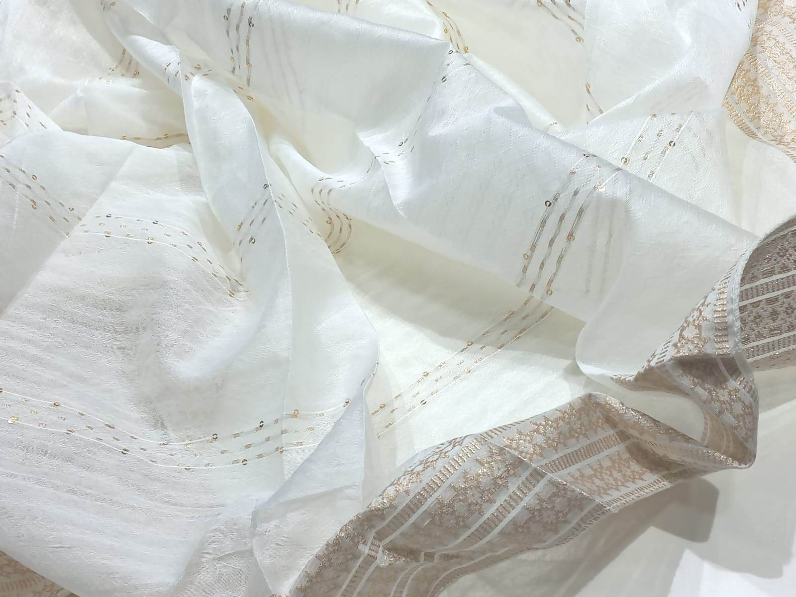 Dyeable Cotton Jacquard Dupatta - 2.5 Meter Length, White Base With Elegant Traditional Design And Versatile Styling Options