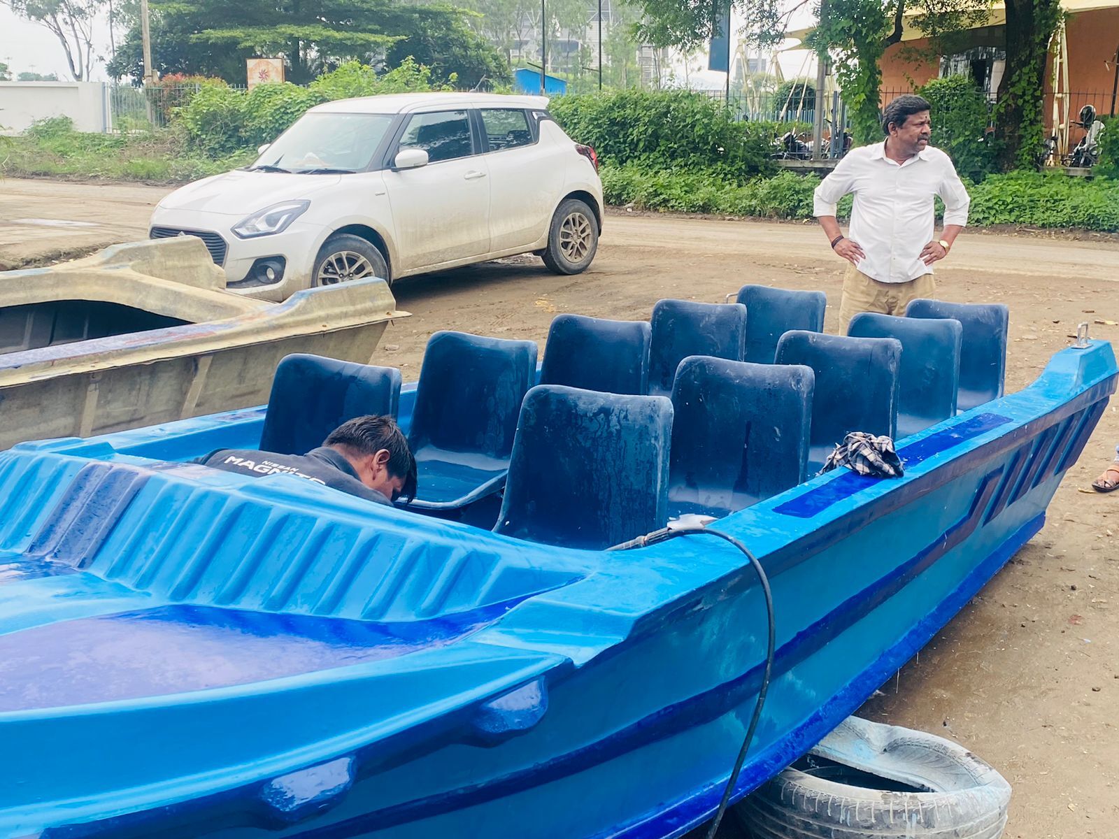 Passanger Boat 10 Seater - Engine Type: Outboard