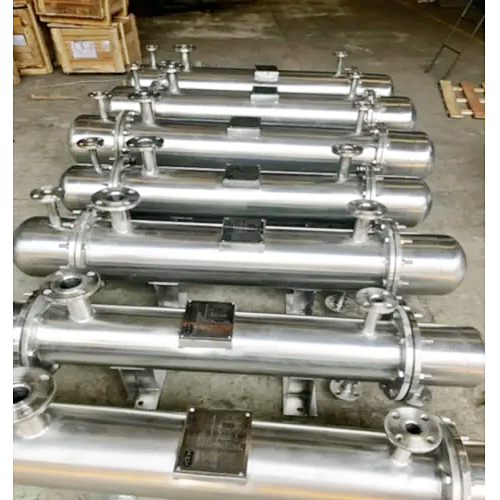 Shell And Tube Heat Exchanger - Customized Size For High-temperature Use, Durable Design For Industrial Applications