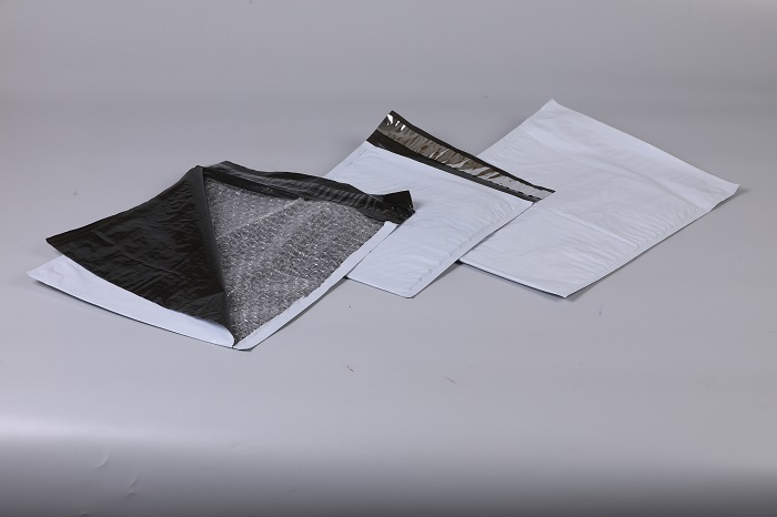 Paper Bubble Envelope - Kraft And Bubble Wrap, Standard Size, Multicolour, Double String Design For Secure Transport