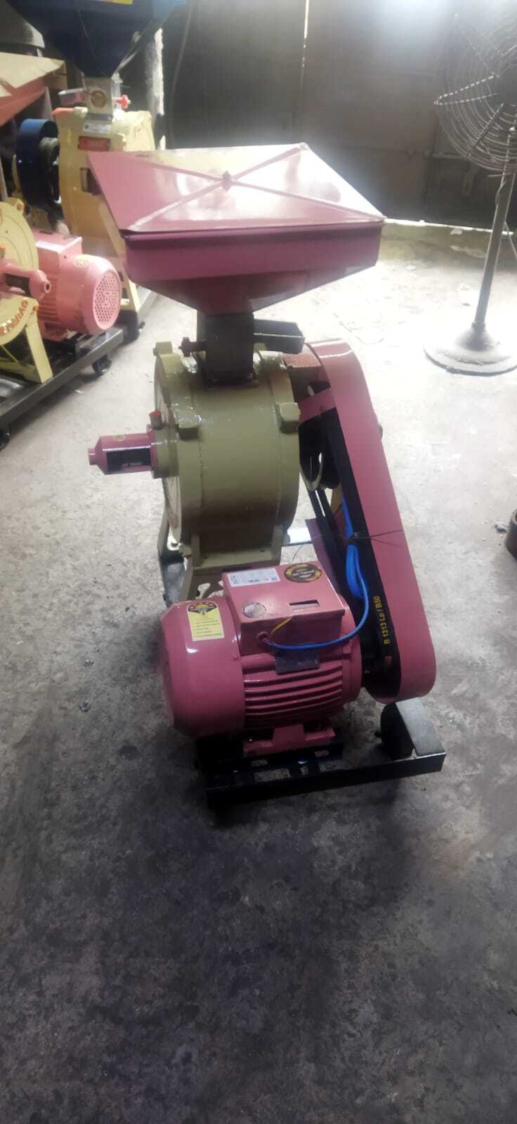 Flour Grinding Machine - Cast Iron, 12 Inch Size, 25-35 Kg/hr Capacity | Manual Control System, Dust Free Operation, Easy Cleaning And Maintenance