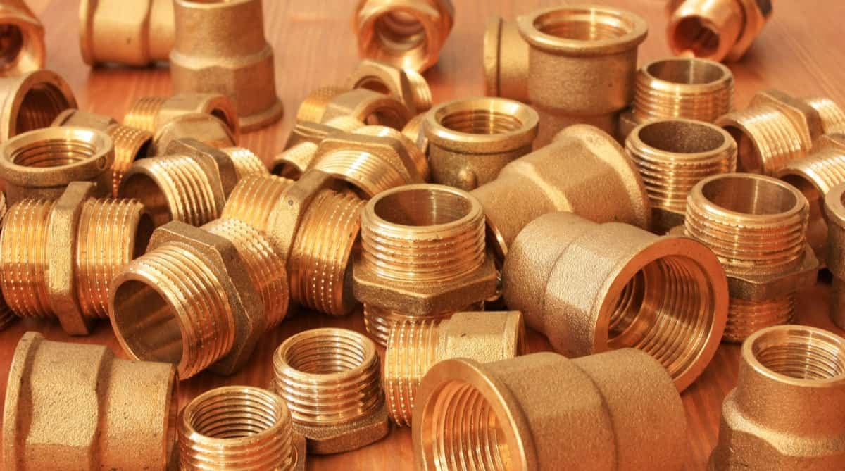Brass Pipe Fitting - Durable Lead-free Material, 3/4 Inch Size | High Pressure Resistance, Corrosion Resistant Finish