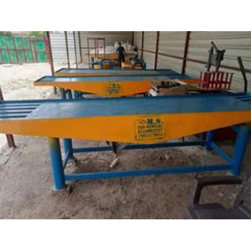 Vibration Table By M.s. Tiles Machinery