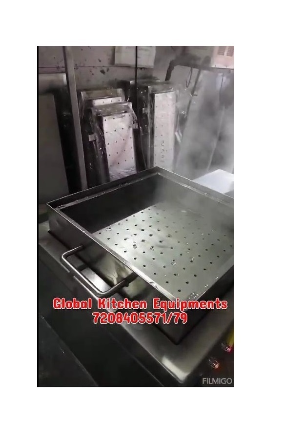 Customized Stainless Steel Dim Sum Steamer - 16"x16"x16" Size, 2.5kw Power Consumption | Electric, Removable Perforated Basket Included