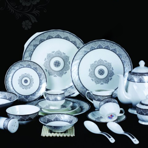 Ceramic Dinner Set 19 - Durable Ceramic, 19-piece Collection, Elegant Black Finish | Versatile For Home & Hotel Use, Microwave & Oven Safe