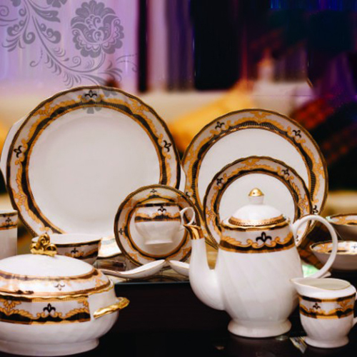 Ceramic Dinner Set 20 - Durable Ceramic Material, Versatile Dinner Plates And Bowls, Elegant Aesthetic Design In Classic Black