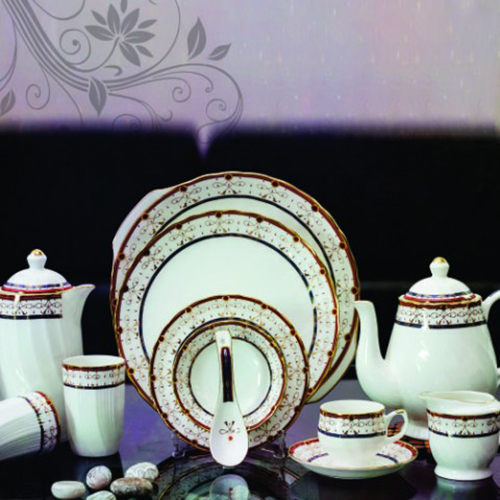 Ceramic Dinner Set 20 - Durable Ceramic Material, Versatile Dinner Plates And Bowls, Elegant Aesthetic Design In Classic Black